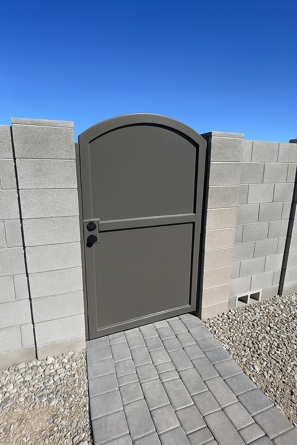 Premium standard size Man Gates – Built for Arizona Living